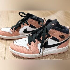 Youth 2.5 Nike Air Jordan 1 mid sneakers - Pink Quartz